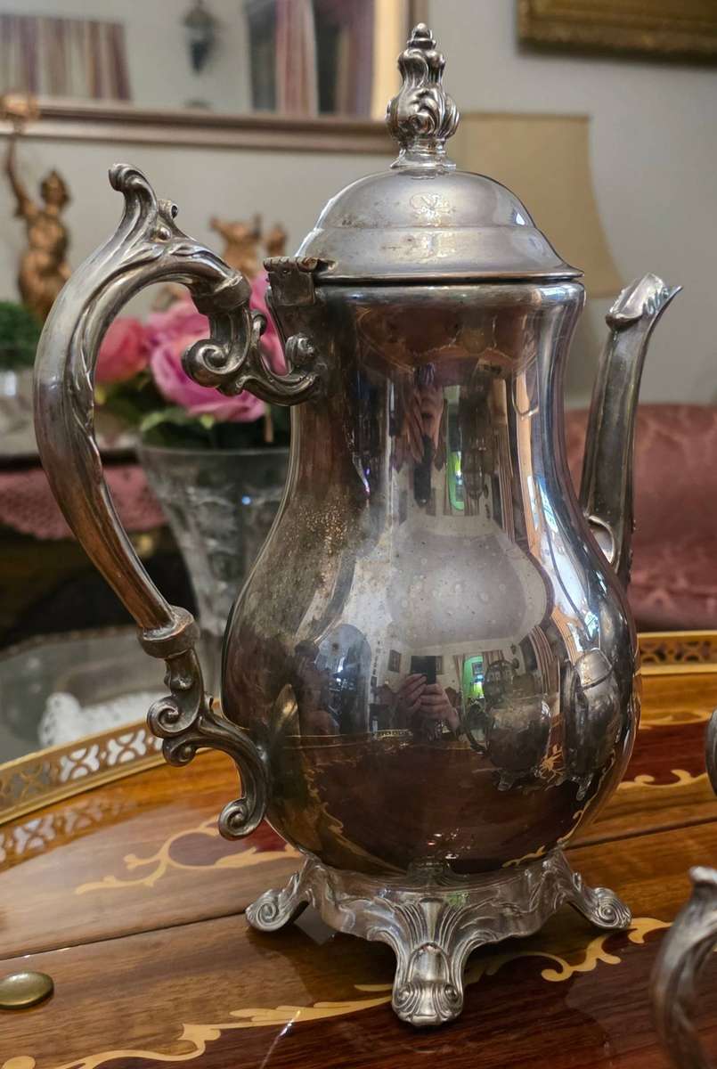 FB Rogers Silver-Plated Coffee & Tea Set