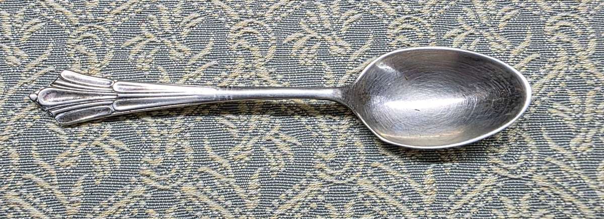 Vintage Boxed Set Spoons