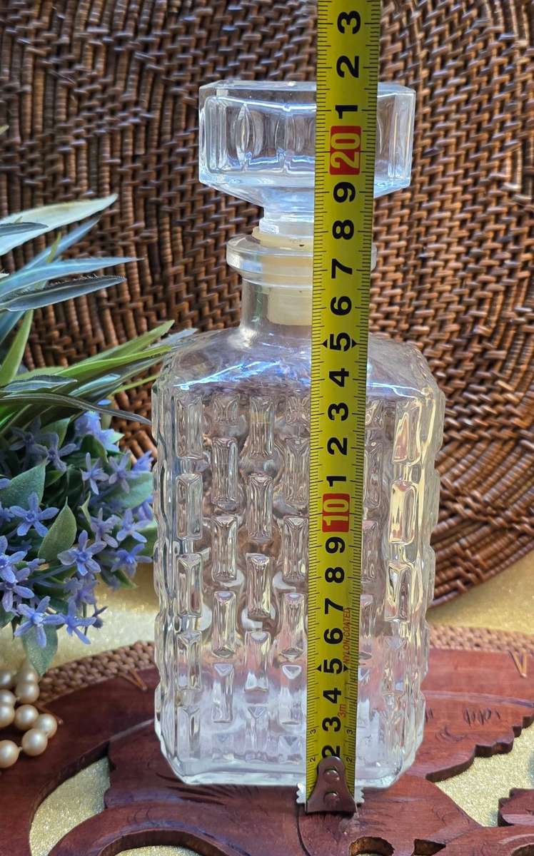 VINTAGE PERFUME BOTTLE | DECANTER | 1970'S |