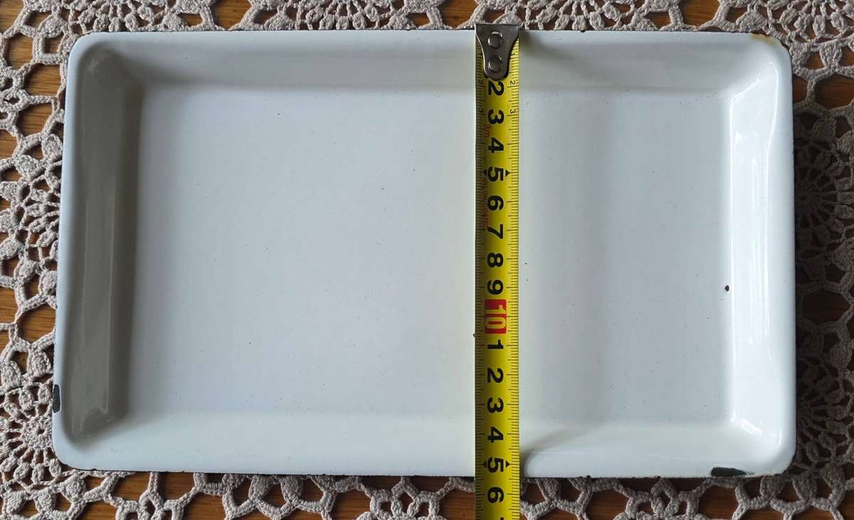 VINTAGE ENAMEL TRAY