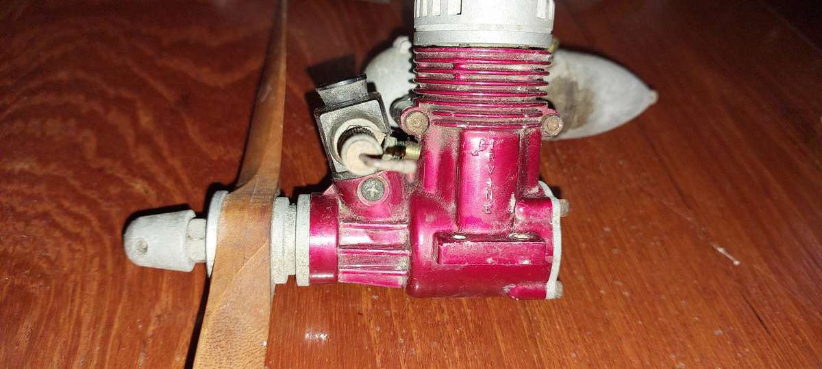 Bulk load of vintage radio controled aircraft goods