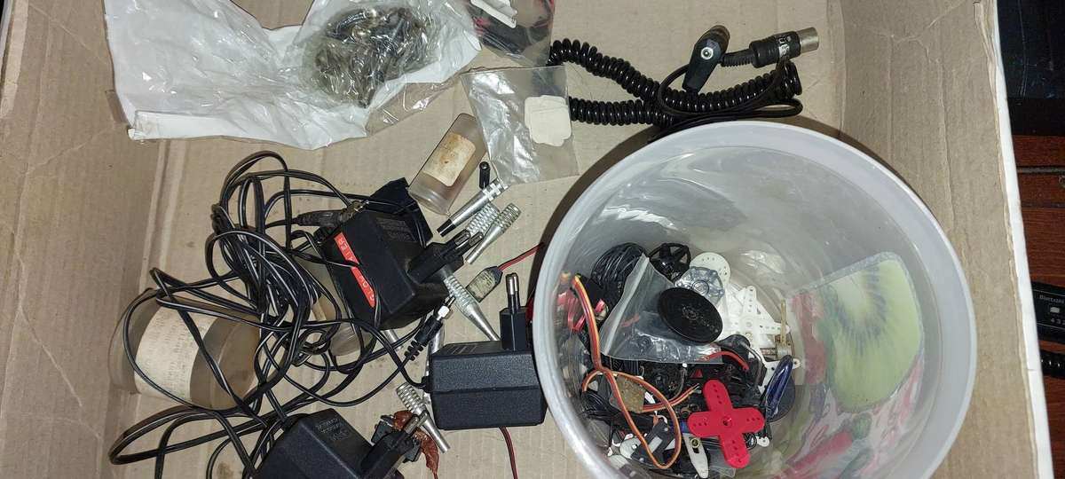Bulk load of vintage radio controled aircraft goods
