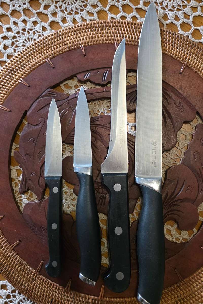 Job Lot of Knives