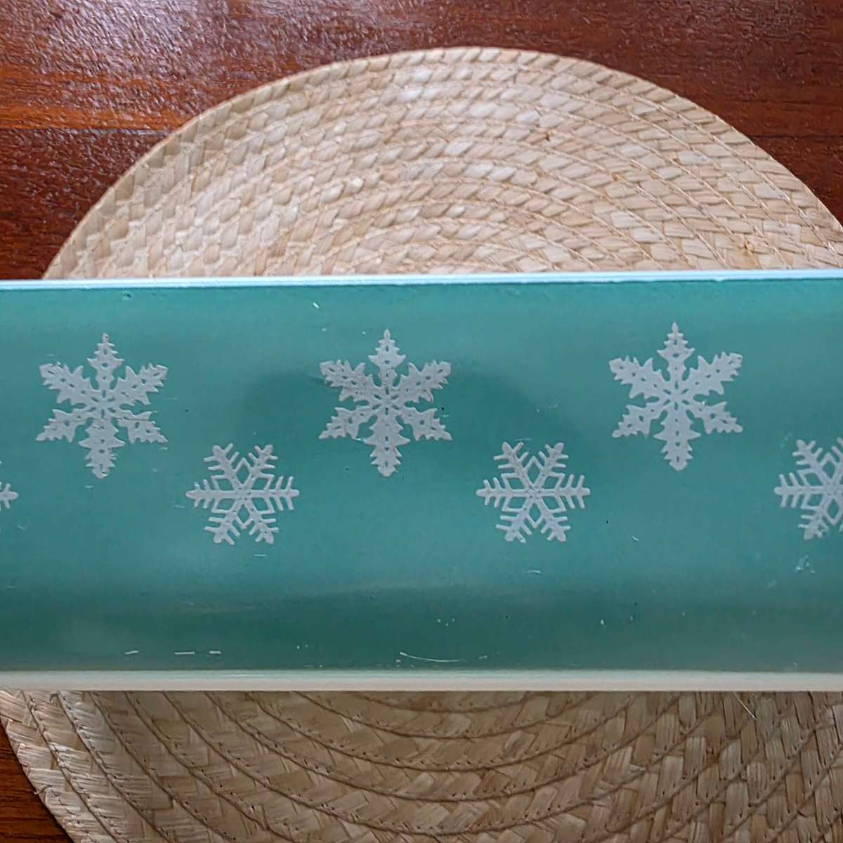Pyrex Vintage Turquoise Snowflake Casserole Dish