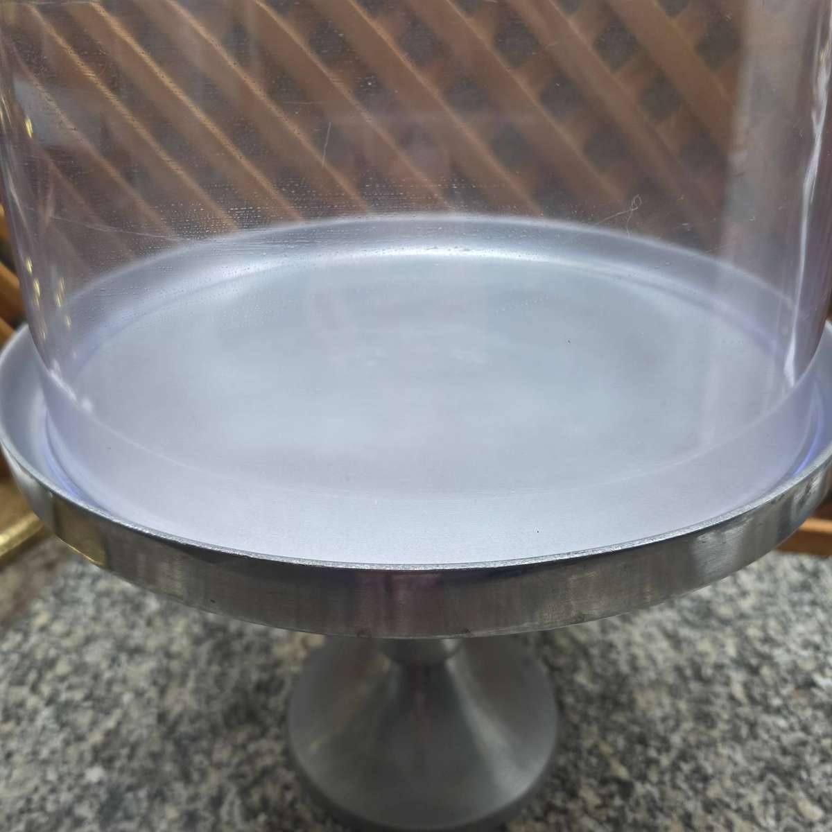 CAKE STAND AND DOME