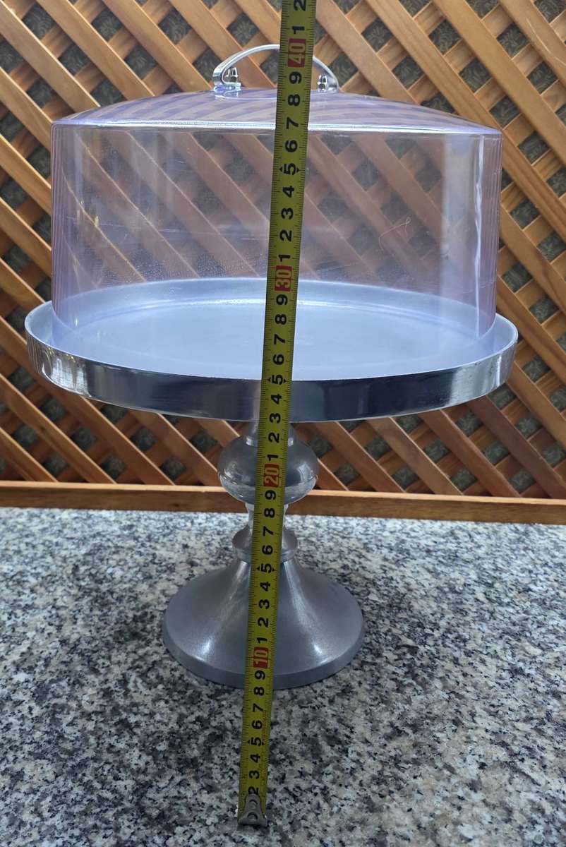 CAKE STAND AND DOME