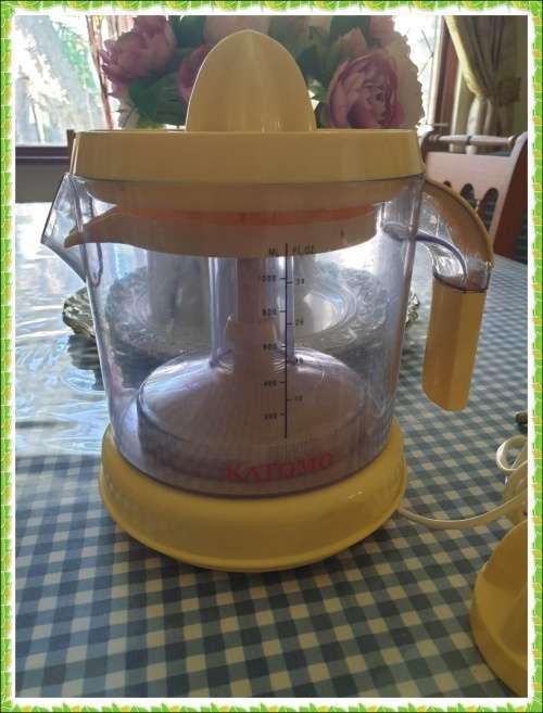 Retro Citrus Juicer (Perfect working Order)
