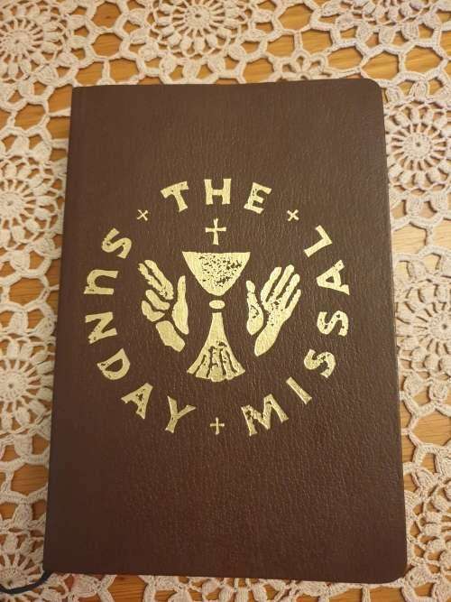 3 Vintage Books | 39 |