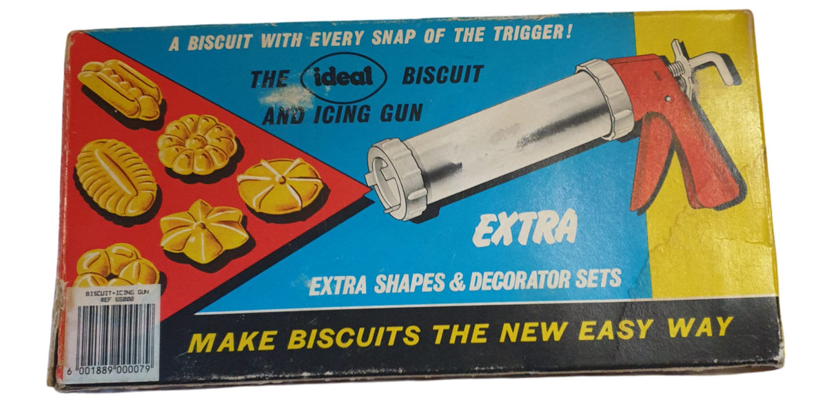 Vintage Ideal Biscuit Cookie Maker Icing Press Gun Shapes & Decorator Set