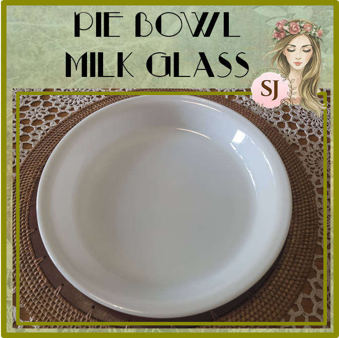 PYRED MILK GLASS PIE BOWL | USA | CORNING |