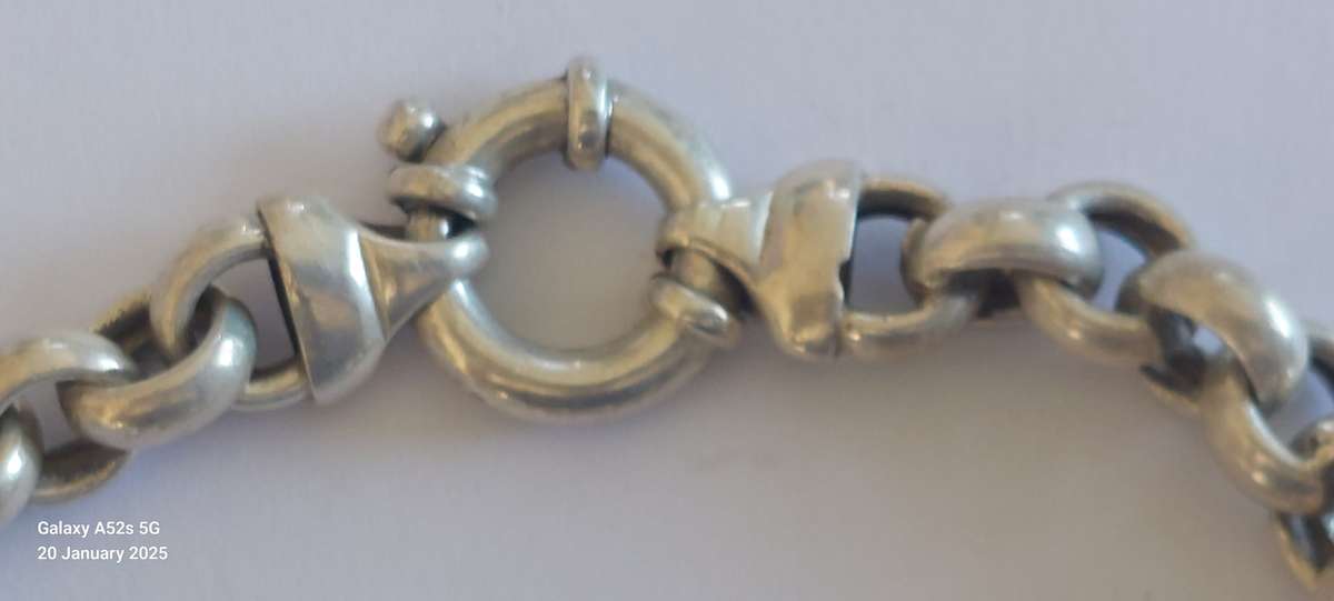 Wow chunky sterling silver hooplink bracelet with signoretti clasp 25.7g