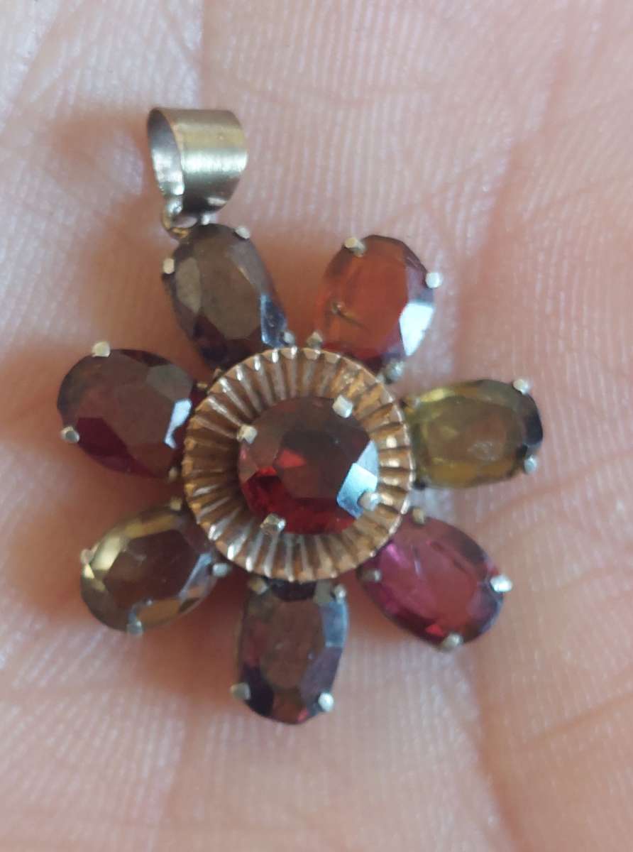 Amazing victorian sterling silver & 9ct gold multi garnet pendant 3.4g