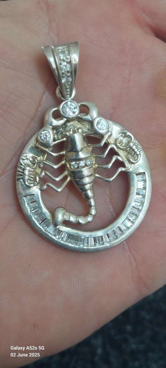 Spectacular large vintage sterling silver cz Scorpian pendant 21.8g Value R2500