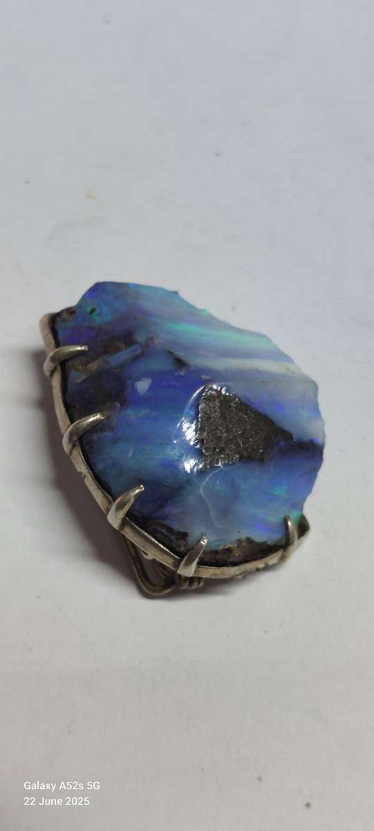 Amazing rare large sterling silver rough opal brooch 16.5g