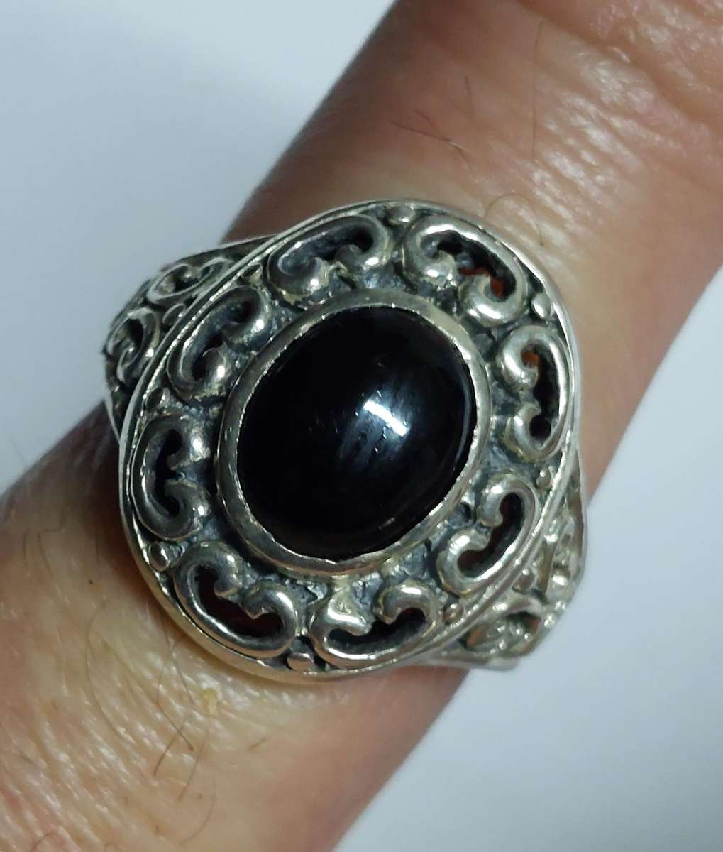 Amazing vintage sterling silver onyx ring 5.8g