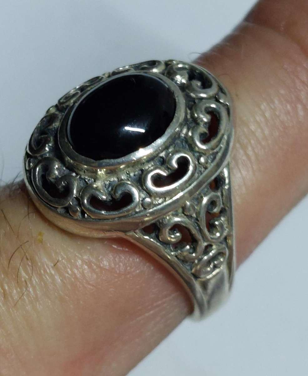 Amazing vintage sterling silver onyx ring 5.8g