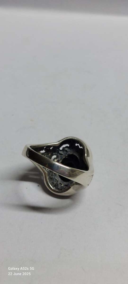 Amazing vintage sterling silver onyx ring 5.8g