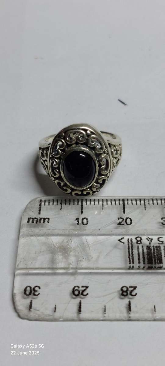 Amazing vintage sterling silver onyx ring 5.8g