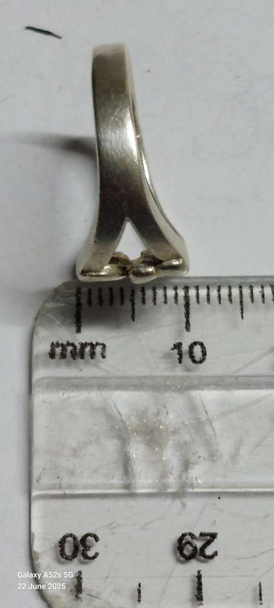 Lovely vintage sterling silver butterfly ring 3.4g