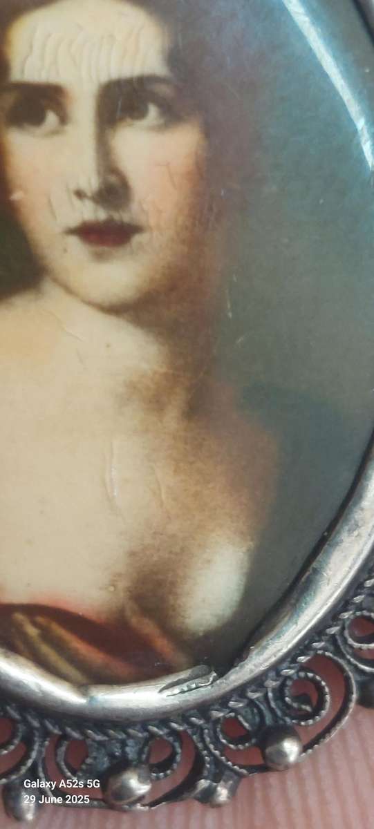 Antique 800 silver brooch, enamel portrait of Pauline Bonaparte 7.9g