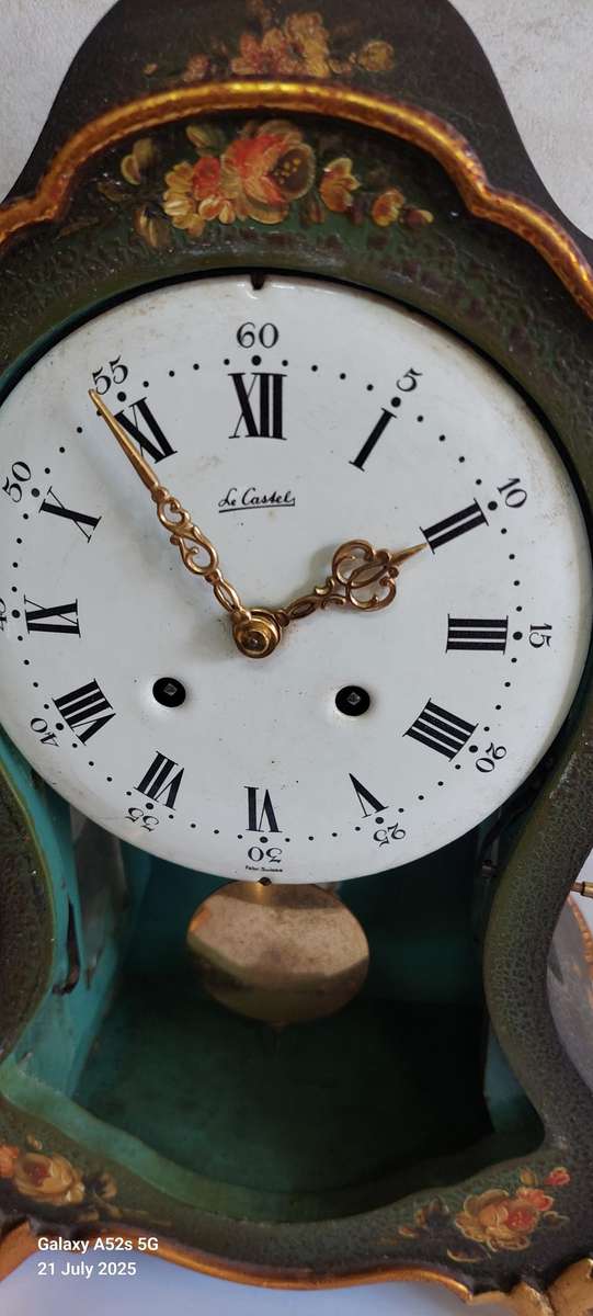 Vintage Le Castel clock with mantle sconce 100% working & chimes beautifully Value R3950