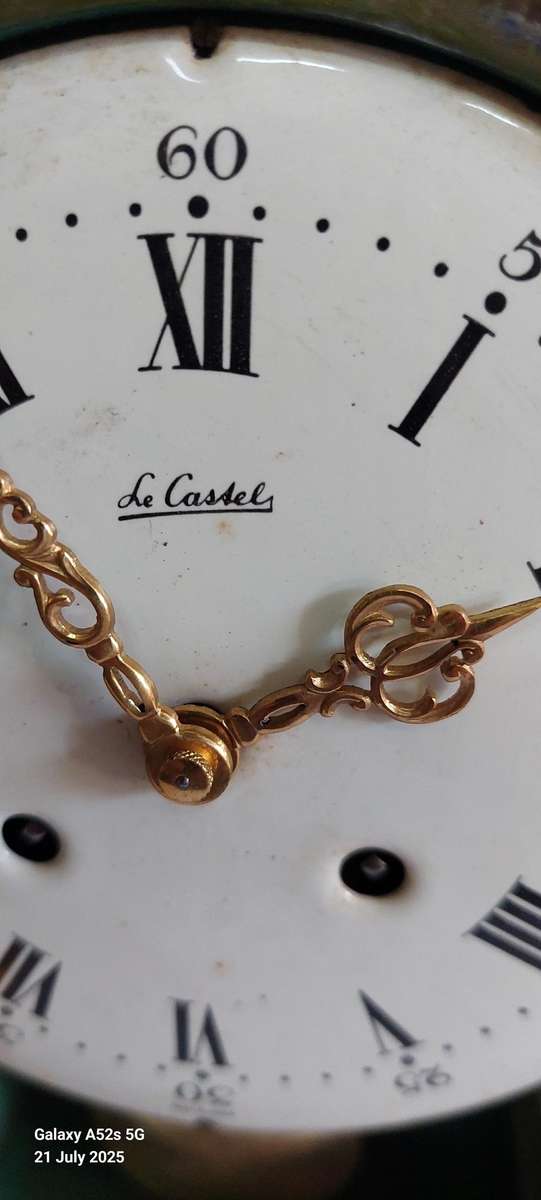 Vintage Le Castel clock with mantle sconce 100% working & chimes beautifully Value R3950