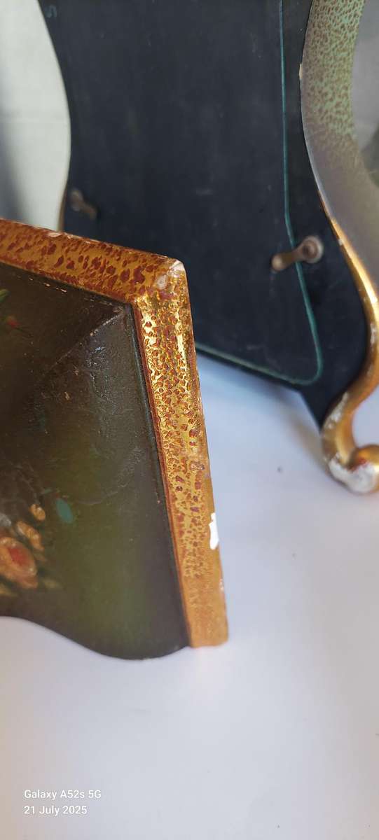 Vintage Le Castel clock with mantle sconce 100% working & chimes beautifully Value R3950