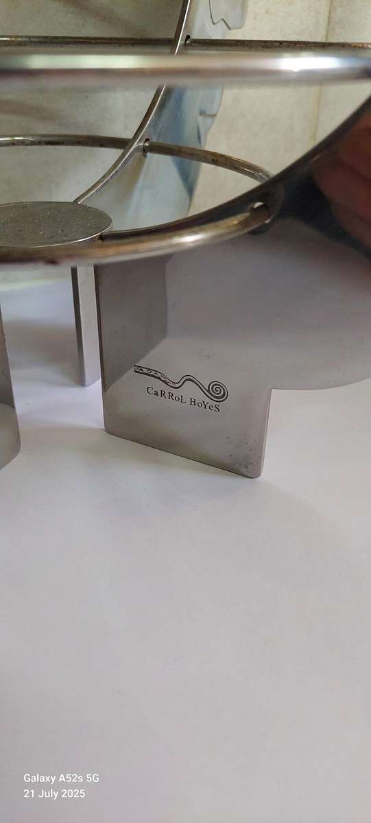 Stunning large Carrol Boyes stainless steel man fruit basket Value R2500