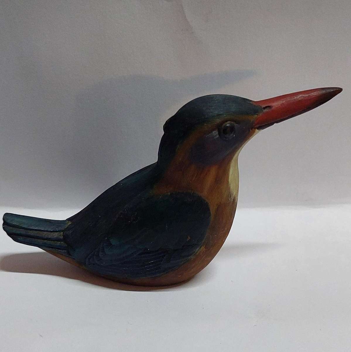Lovely vintage Feathers of Knysns kingfisher figure