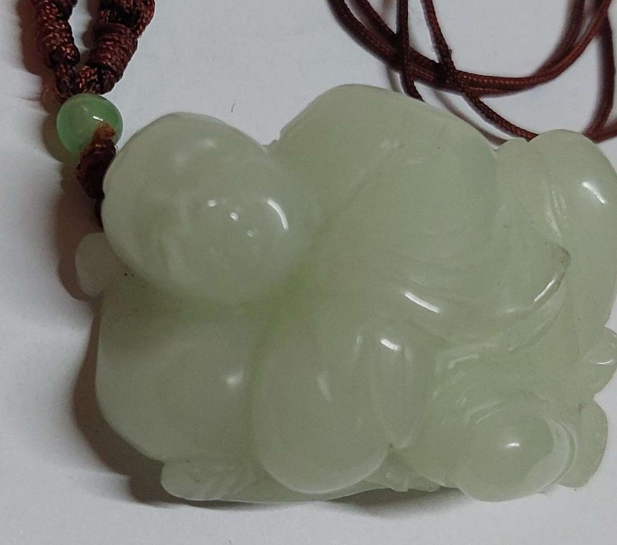 Amazing vintage Chinese carved Jade pendant & necklace Value R2500