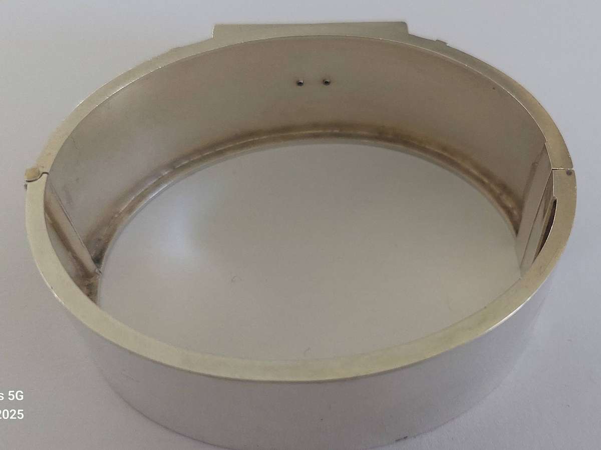 large Victorian sterling silver clip bangle circa 1880's