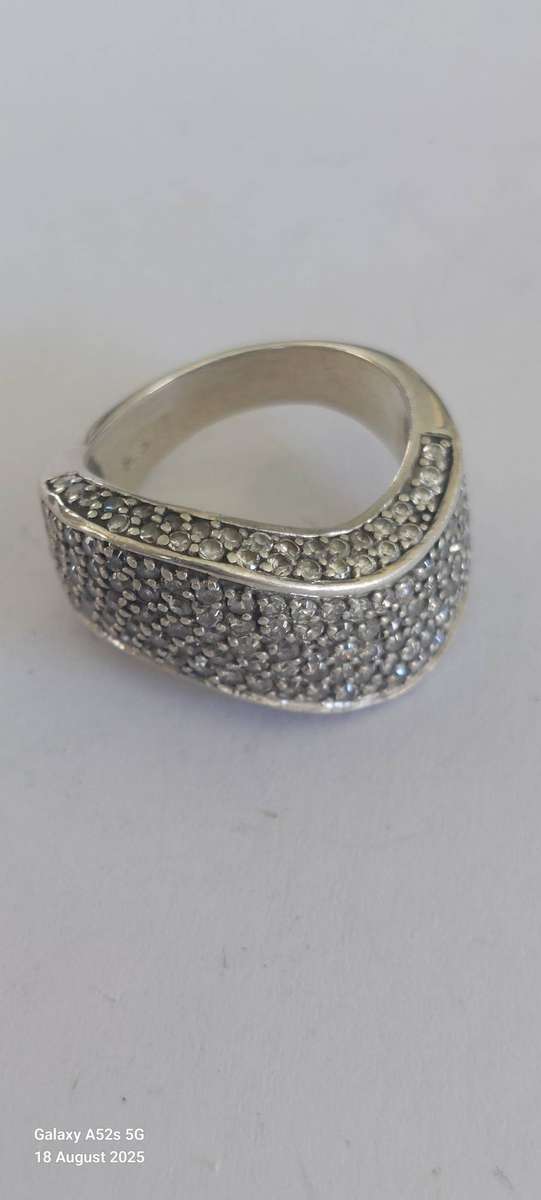 Spectacular vintage sterling silver cz ring 7.5g