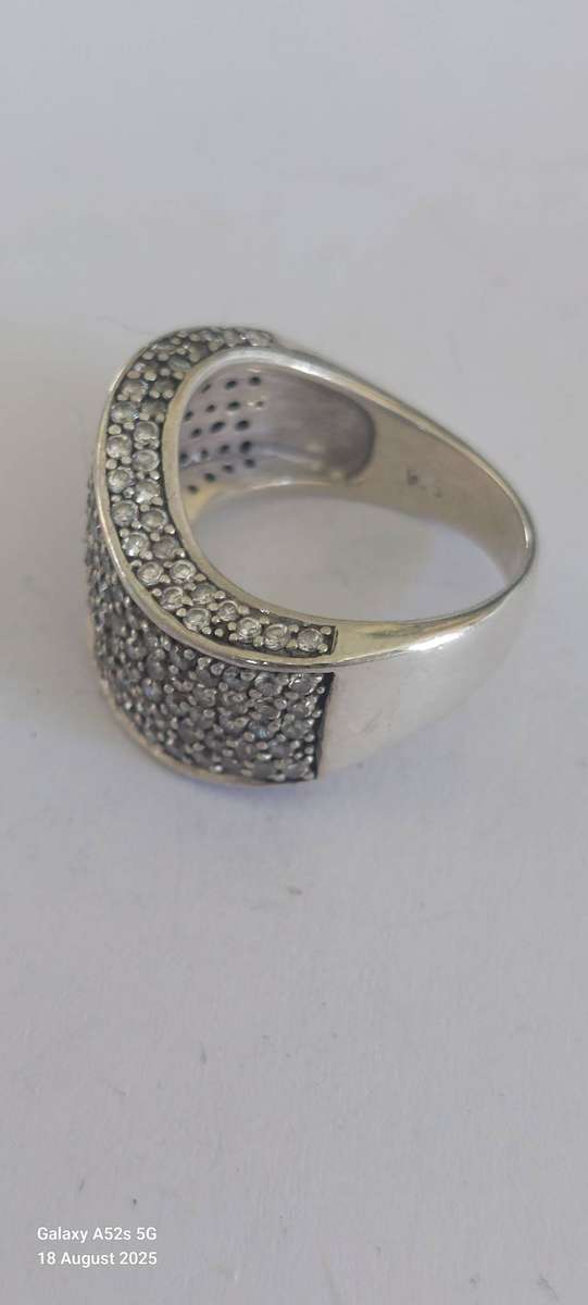 Spectacular vintage sterling silver cz ring 7.5g