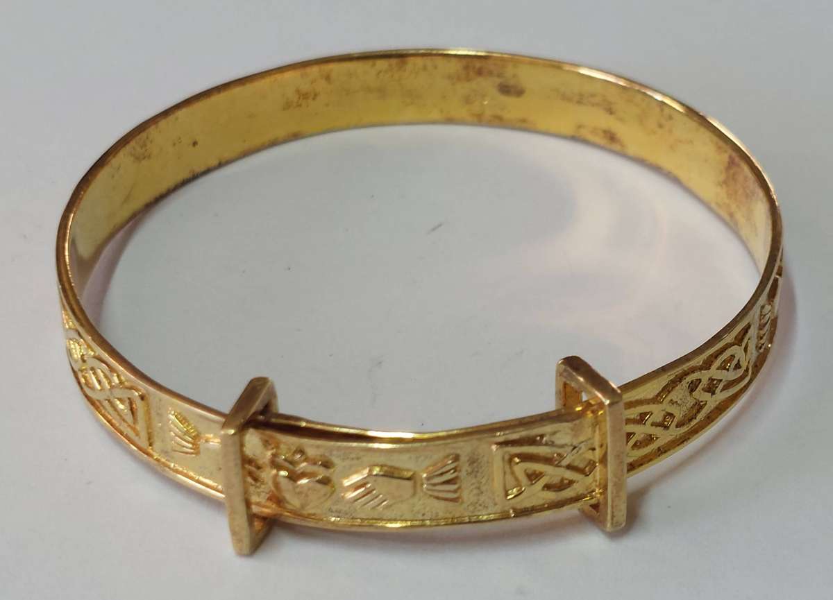 Vintage Irish 24ct gold plated sterling silver Claddagh bangle 23.4g Value R2500