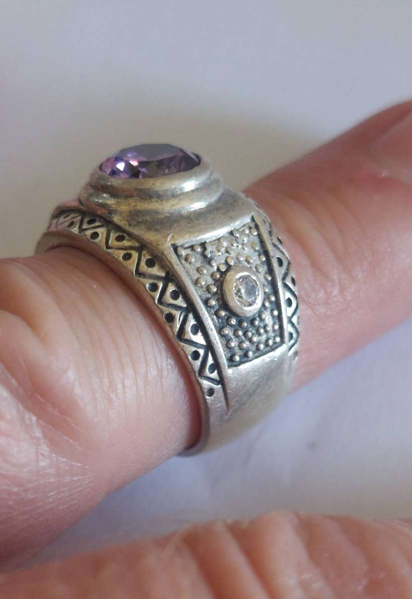 Stunning large sterling silver purple cz ring 12.0g