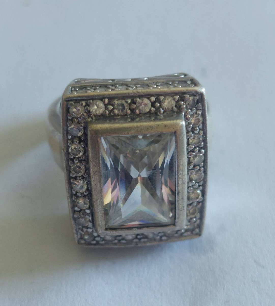 Large vintage sterling silver cz ring 10.6g