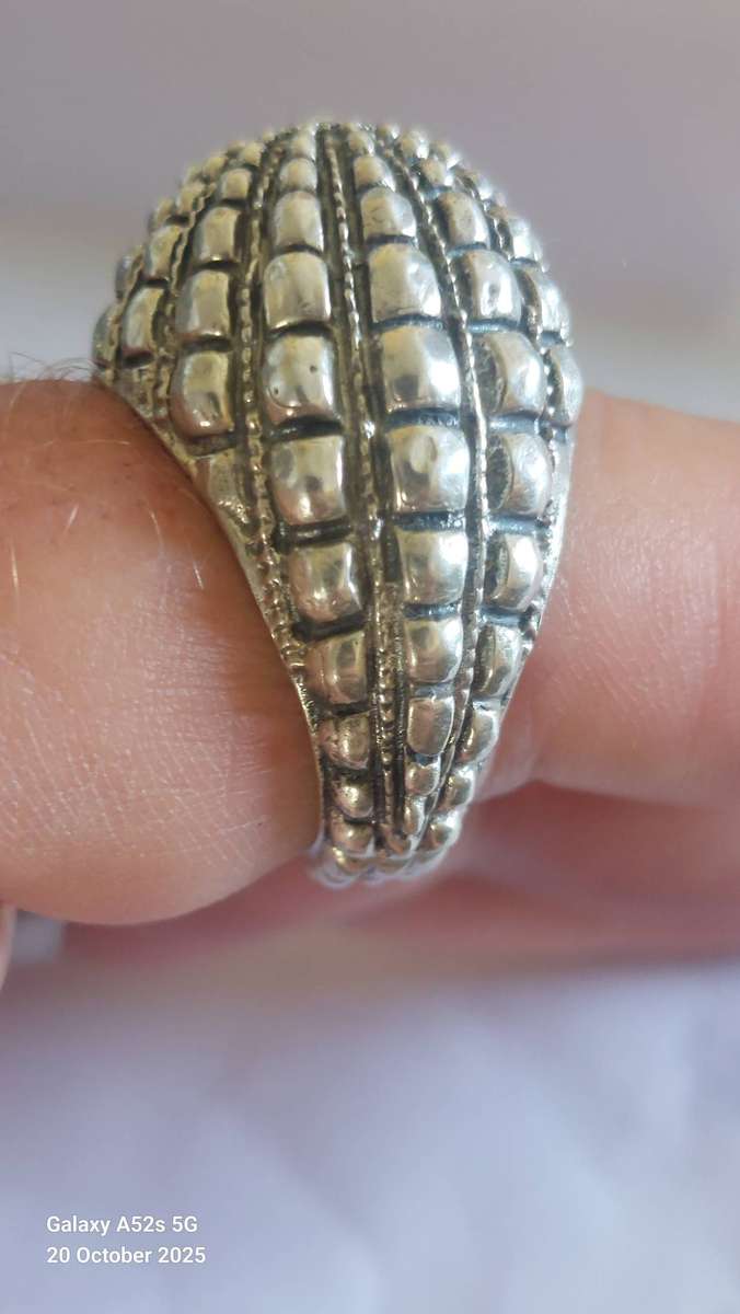 Spectacular!! Signed Italian designer organic form ring 27g Value R4500