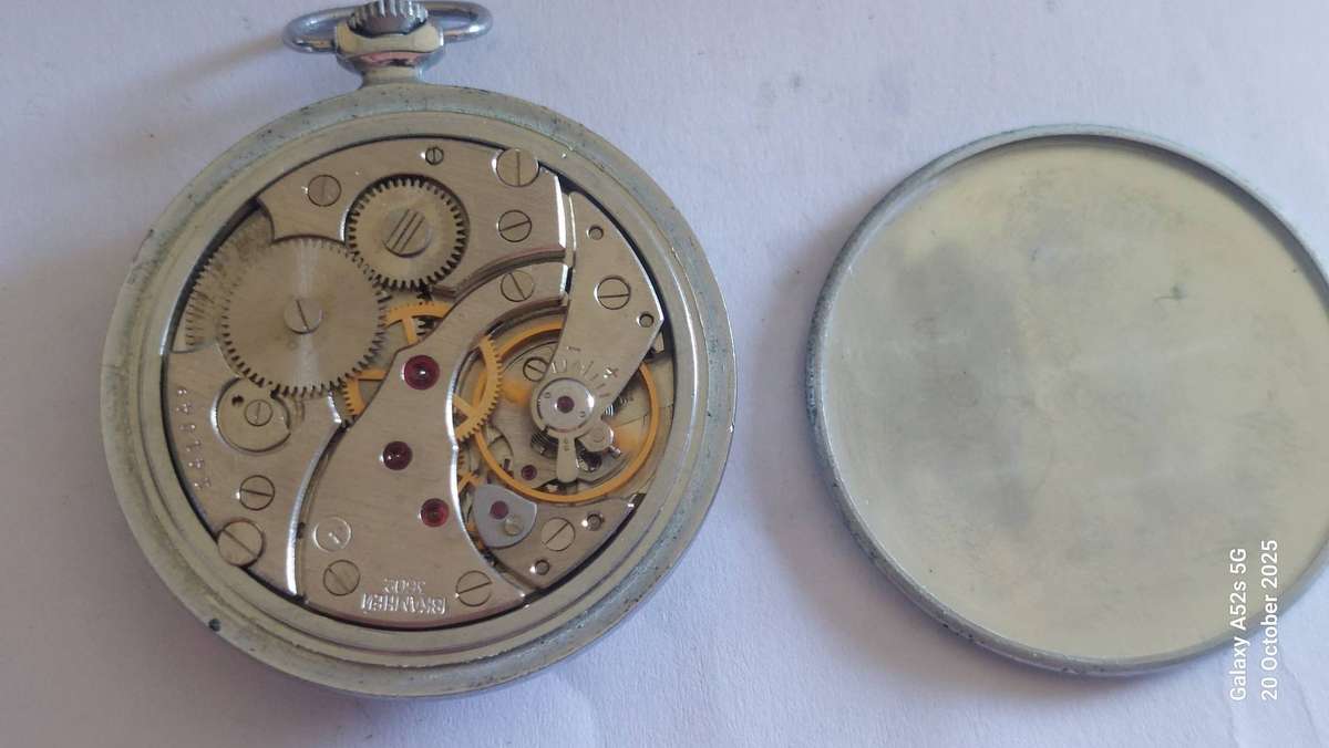 Rare Find!! Vintage Russian U.S.S.R Diamant pocket watch 100% working Value R2500