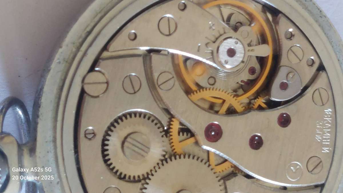 Rare Find!! Vintage Russian U.S.S.R Diamant pocket watch 100% working Value R2500