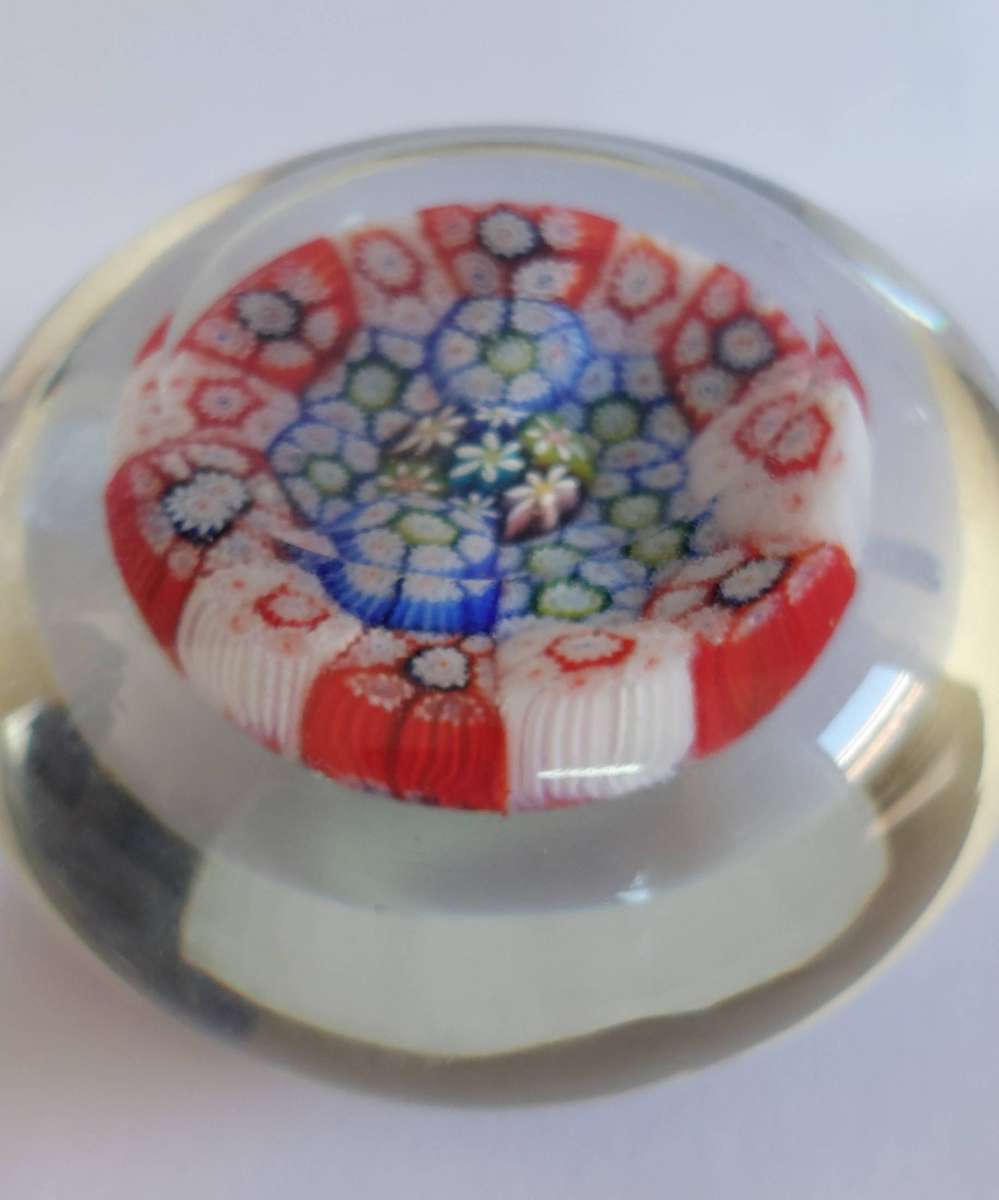 Exquisite vintage Murano millefiori glass paperweight