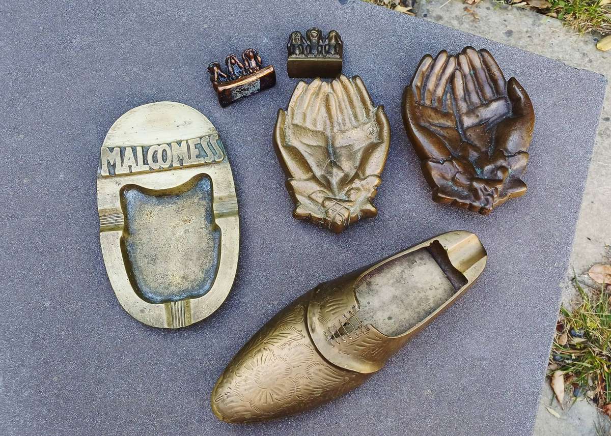 6 eclectic heavy (3.47kgs!) vintage brass lot