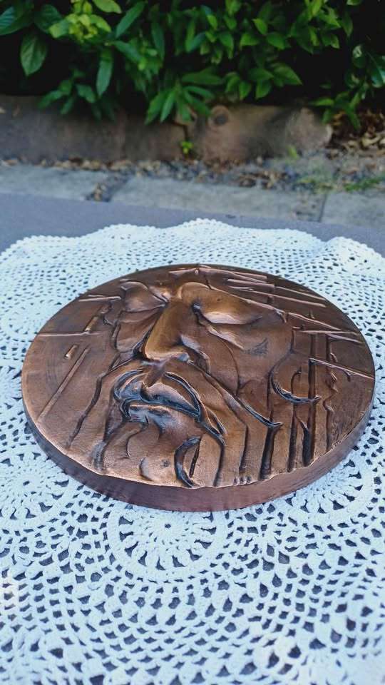 Vintage Religious Solid Cast Metal Wall Plaque - Face of Jesus
