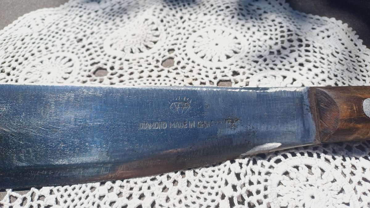 Large vintage Diamond Brand Machete (Panga) with wooden handle