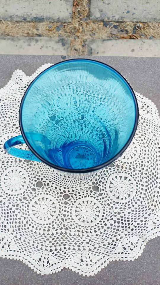 Gorgeous Mid Century Hand Blown 7-piece Murano Cocktail / Lemonade Serving Set