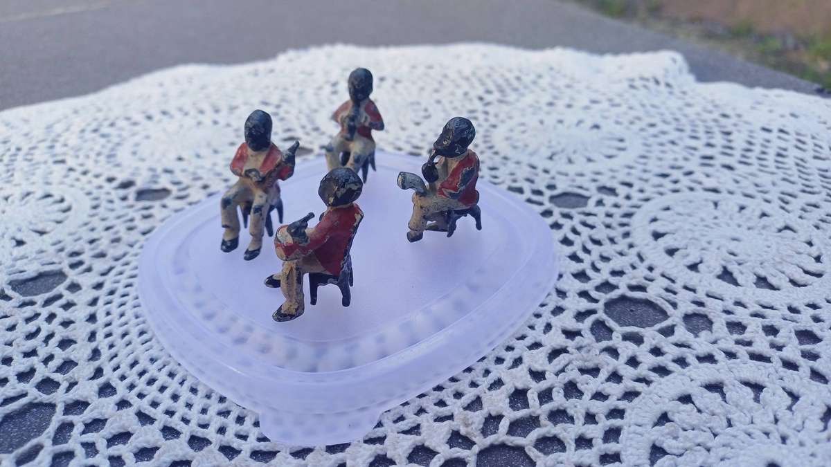 Stoddart Painted Lead Americana Negro Children's Jazz Band Figurines, Circa 1924
