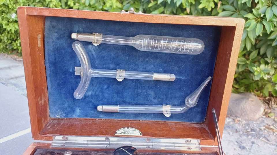 1930s Cased Vintage ROGERS VITALATOR with attachments