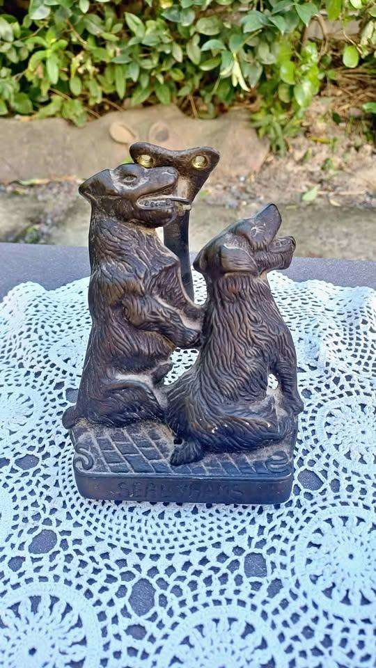 Vintage Brass Door Knocker. Sealyham Terrier Dogs. Elpec England .Reg 811901