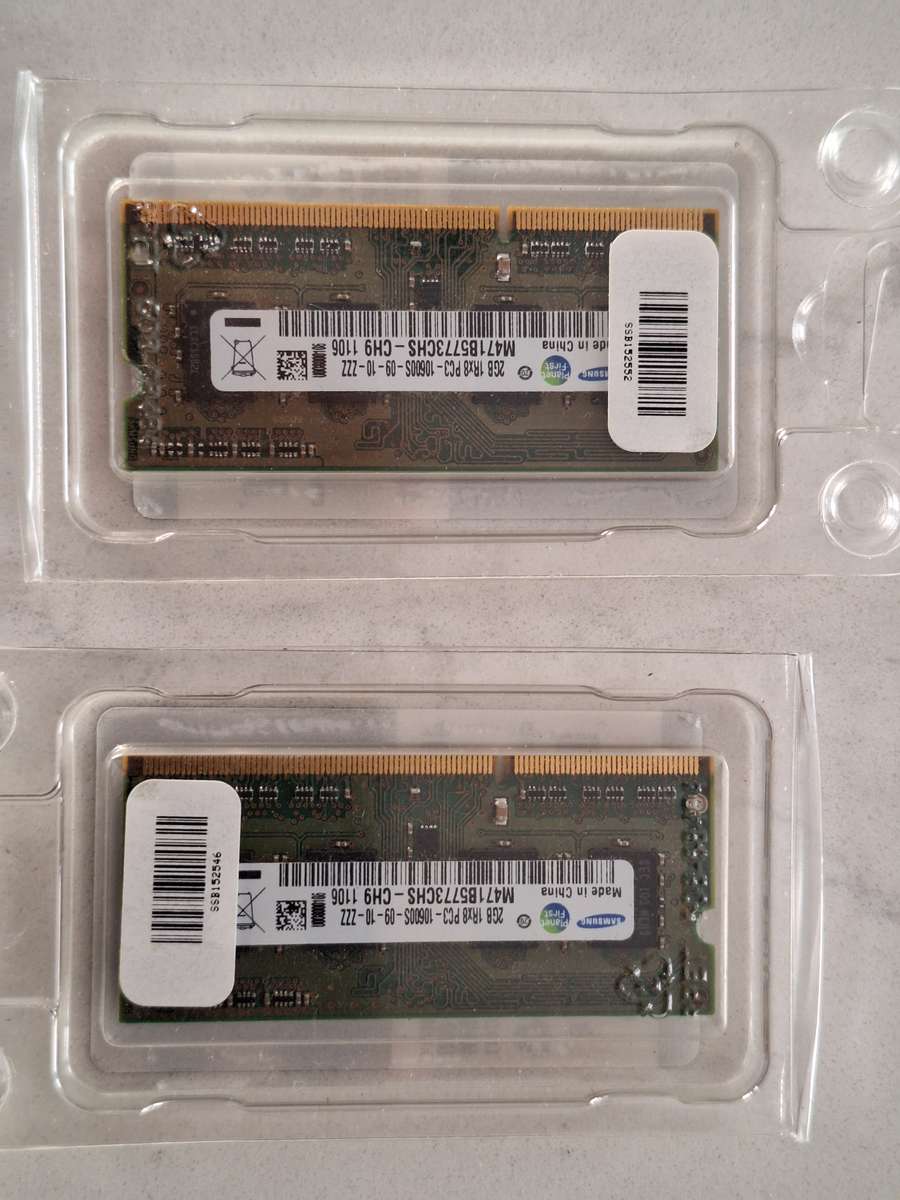 2 x Samsung 2GB DDR3 10800S SODIMM Laptop RAM
