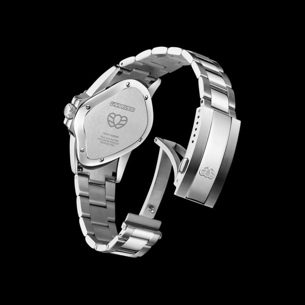 Laarvee Golden Precision Steel watch stainless steel with a green dial and bezel in original box