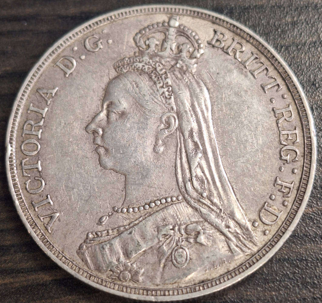1890 Great Britain silver crown